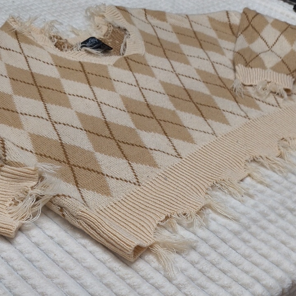 Distressed Beige Argyle Sweater XL Y2K Blokecore Whimsygoth - Picture 6 of 12